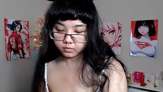 Moertomlly online show from November 2025 04:22:01 AM