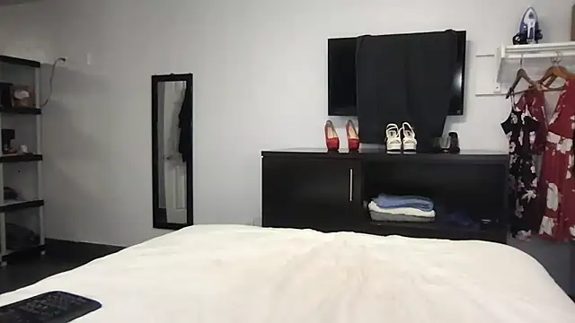 TiffaneyLove online show from May 2026 10:50:03 PM