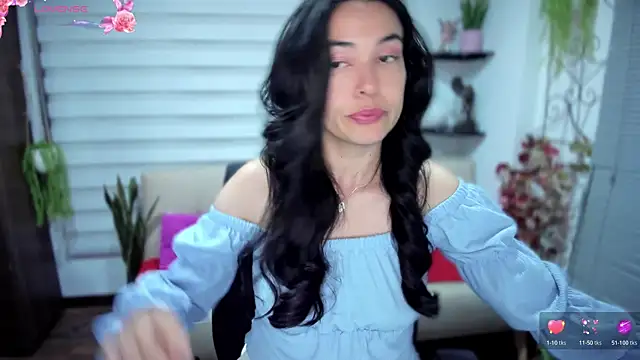 Snapshot of Lunlunera chatting on September 2025 01:16:02 AM Lunlunera online show from September 2025 01:16:02 AM