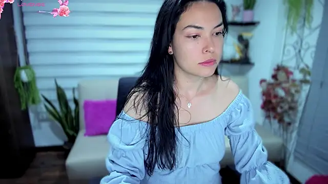 Snapshot of Lunlunera chatting on September 2025 03:55:02 AM Lunlunera online show from September 2025 03:55:02 AM