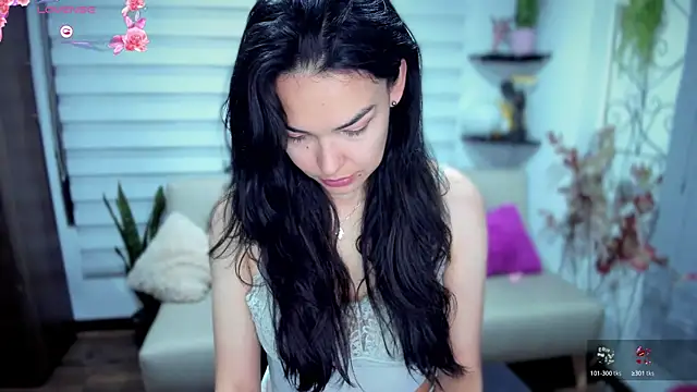 Snapshot of Lunlunera chatting on October 2025 03:04:01 AM Lunlunera online show from October 2025 03:04:01 AM