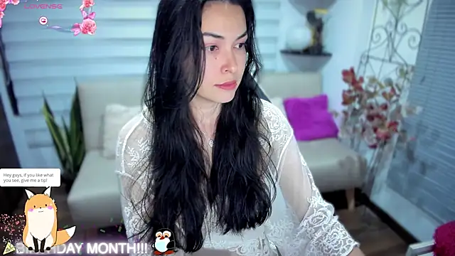 Snapshot of Lunlunera chatting on November 2025 01:44:01 AM Lunlunera online show from November 2025 01:44:01 AM