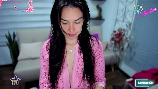 Snapshot of Lunlunera chatting on February 2026 01:42:01 AM Lunlunera online show from February 2026 01:42:01 AM