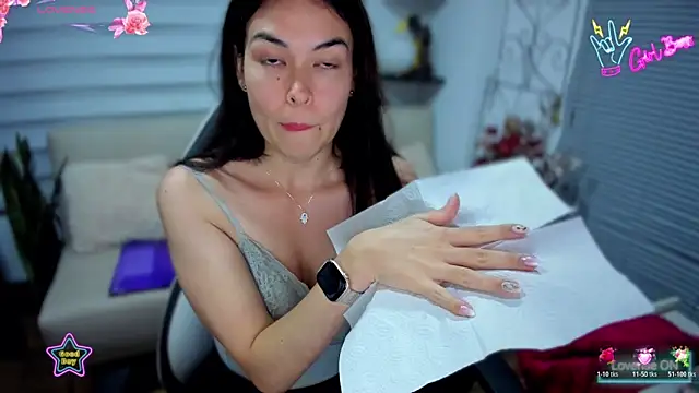 Snapshot of Lunlunera chatting on March 2026 03:47:01 AM Lunlunera online show from March 2026 03:47:01 AM