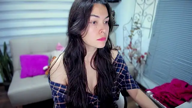 Snapshot of Lunlunera chatting on March 2026 02:49:02 AM Lunlunera online show from March 2026 02:49:02 AM