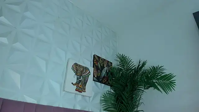 Hellen Sky online show from May 2026 07:10:02 PM