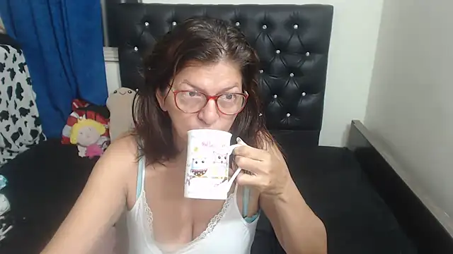 Snapshot of jellyfishhot chatting on May 2026 09:24:01 AM jellyfishhot online show from May 2026 09:24:01 AM