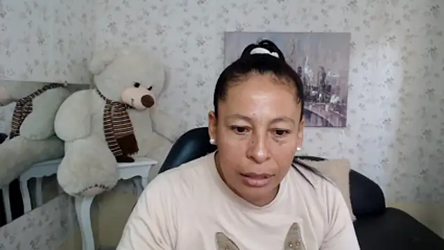 mature martina online show from May 2026 09:54:01 PM