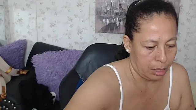 mature martina online show from June 2026 08:53:01 AM