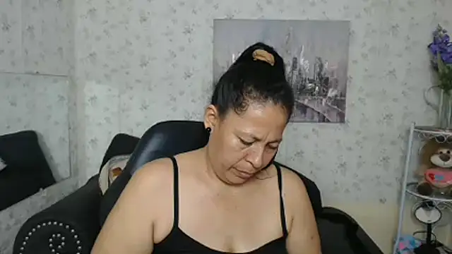 mature martina online show from July 2026 06:47:02 AM
