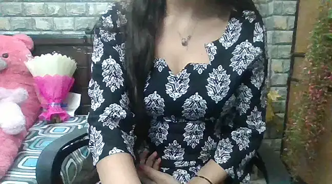 Sexy iknoor online show from February 2025 04:43:01 AM