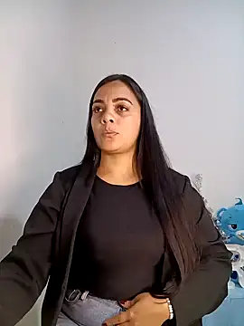 Snapshot of MEGAN_X0XX chatting on December 2024 05:48:01 AM MEGAN X0XX online show from December 2024 05:48:01 AM