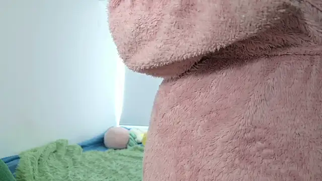 damn that booty online show from July 2026 01:35:02 PM