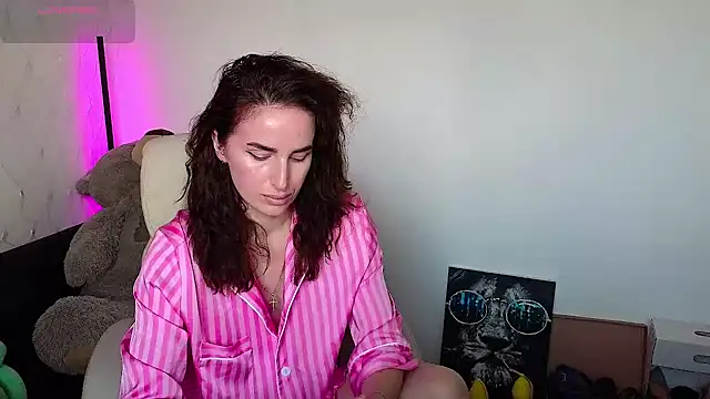 xx adrihanna xx online show from February 2025 06:13:02 AM