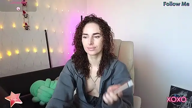 xx adrihanna xx online show from February 2025 06:45:02 AM