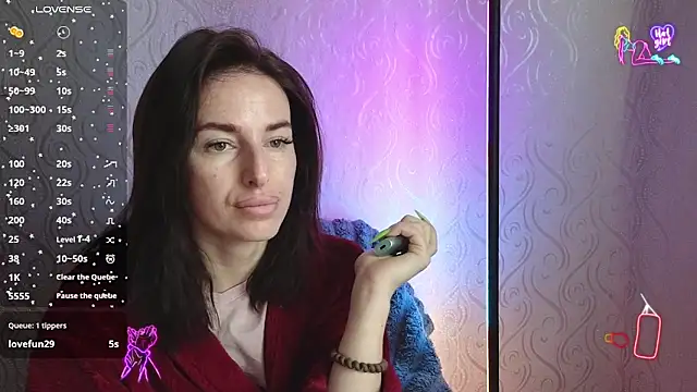 xx adrihanna xx online show from May 2026 05:59:01 AM