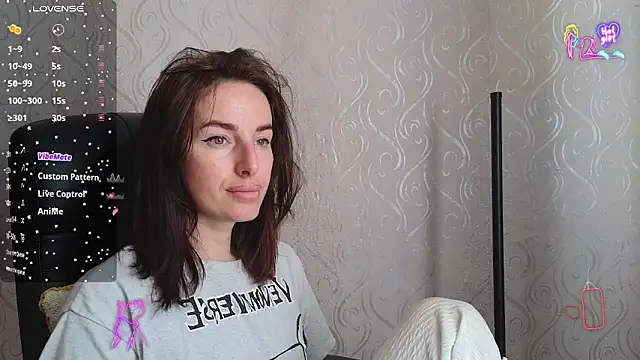 xx adrihanna xx online show from May 2026 05:35:01 AM