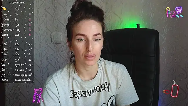 xx adrihanna xx online show from June 2026 04:34:02 PM