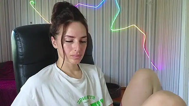 xx adrihanna xx online show from July 2026 08:27:02 AM