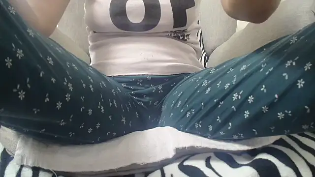 Snapshot of Web_Lady chatting on March 2025 07:02:02 PM Web Lady online show from March 2025 07:02:02 PM