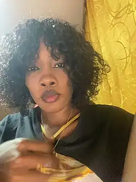 Snapshot of coral1727 chatting on December 2024 11:25:01 PM coral1727 online show from December 2024 11:25:01 PM