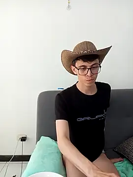 Snapshot of Norehg chatting on February 2025 09:02:01 PM Norehg online show from February 2025 09:02:01 PM