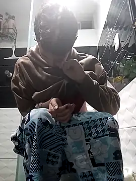 Snapshot of Norehg chatting on February 2025 07:55:01 AM Norehg online show from February 2025 07:55:01 AM