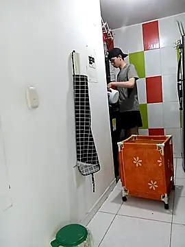 Snapshot of Norehg chatting on March 2025 12:31:01 AM Norehg online show from March 2025 12:31:01 AM