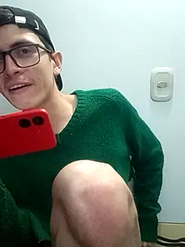 Snapshot of Norehg chatting on March 2025 02:41:02 AM Norehg online show from March 2025 02:41:02 AM