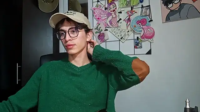 Snapshot of Norehg chatting on September 2025 08:16:01 AM Norehg online show from September 2025 08:16:01 AM