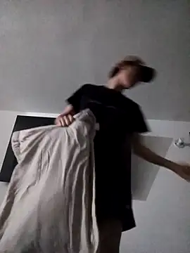 Snapshot of Norehg chatting on September 2025 08:17:01 AM Norehg online show from September 2025 08:17:01 AM