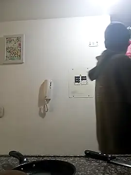 Snapshot of Norehg chatting on October 2025 08:20:02 PM Norehg online show from October 2025 08:20:02 PM