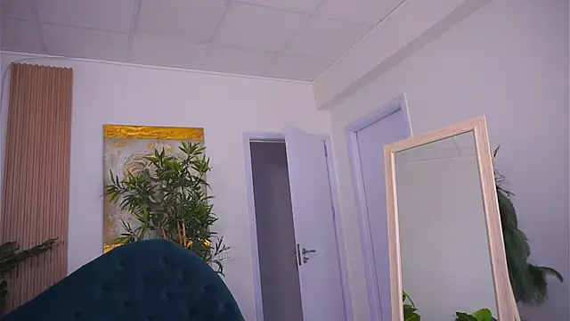 LesaisMore online show from December 2024 06:52:02 AM