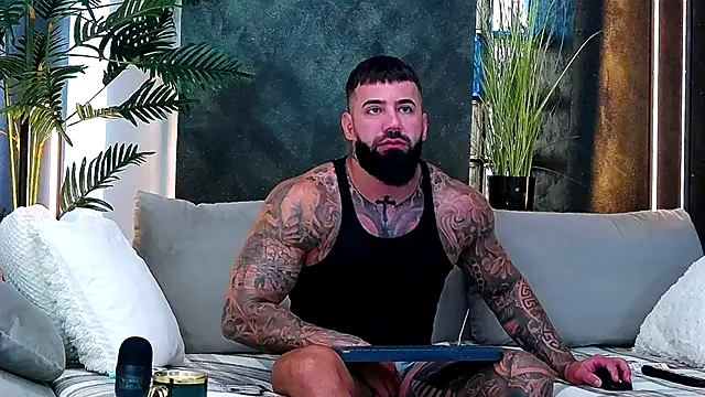 Snapshot of masterkingofmusclee chatting on September 2025 07:30:01 AM masterkingofmusclee online show from September 2025 07:30:01 AM