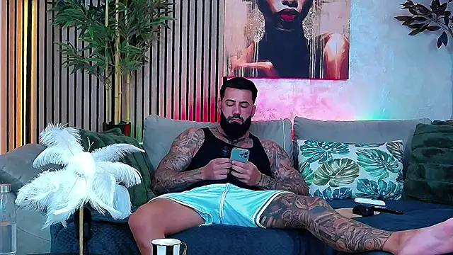 masterkingofmusclee online show from July 2026 07:44:03 AM