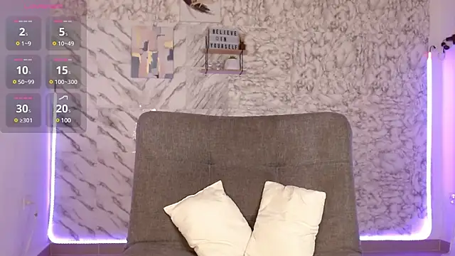 Snapshot of VALERIADREMS chatting on January 2025 05:56:02 PM VALERIADREMS online show from January 2025 05:56:02 PM