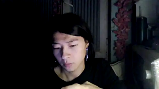 CarlyJoy online show from December 2025 03:29:01 PM