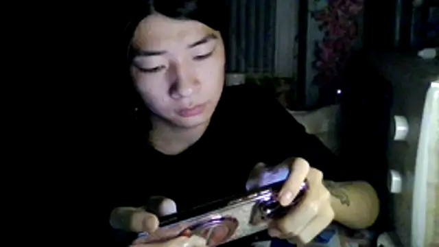 CarlyJoy online show from December 2025 01:49:02 PM