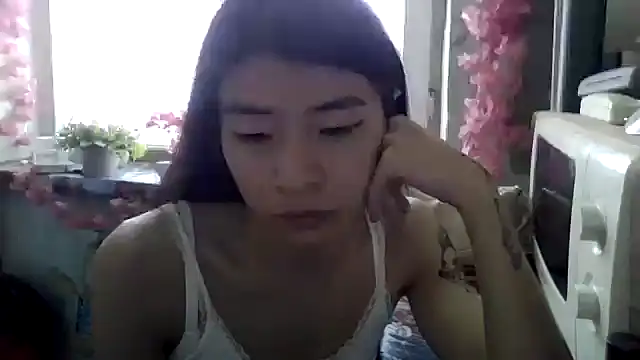 CarlyJoy online show from January 2026 07:58:02 AM