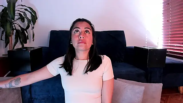 Snapshot of im_amber chatting on February 2026 01:22:01 PM im amber online show from February 2026 01:22:01 PM