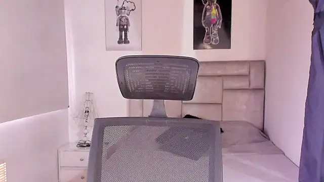 paul rogerr online show from March 2026 10:24:02 PM