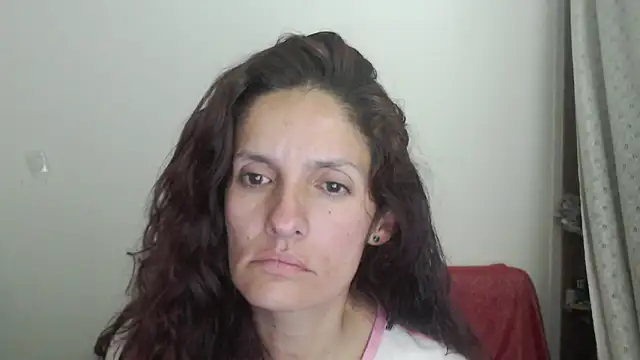 Snapshot of catalina_duran1 chatting on April 2026 07:07:01 AM catalina duran1 online show from April 2026 07:07:01 AM