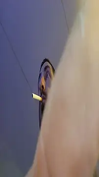 Bi curious86 online show from December 2025 04:47:02 PM