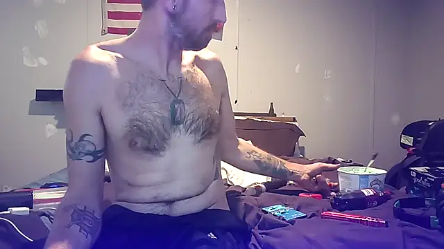 Snapshot of Bi_curious86 chatting on April 2026 02:30:01 PM Bi curious86 online show from April 2026 02:30:01 PM