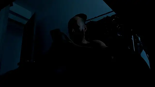 billyMayer  online show from December 2024 06:05:02 PM