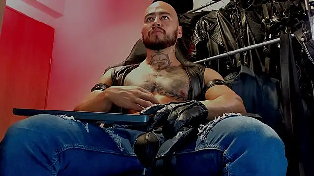 billyMayer  online show from December 2024 11:10:02 AM