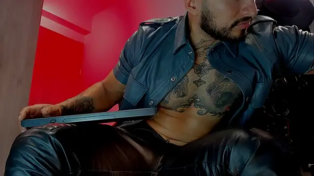 billyMayer  online show from February 2025 09:54:01 PM