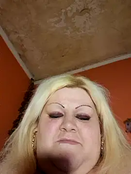 Snapshot of ducicsajsziii chatting on March 2025 11:27:01 PM ducicsajsziii online show from March 2025 11:27:01 PM