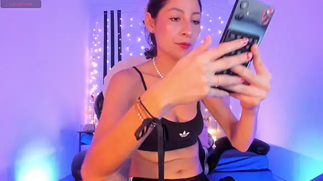 Gorgeous Team online show from March 2026 07:50:01 PM