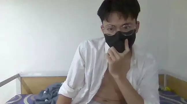 Snapshot of Gwencloudy chatting on January 2025 07:25:02 AM Gwencloudy online show from January 2025 07:25:02 AM